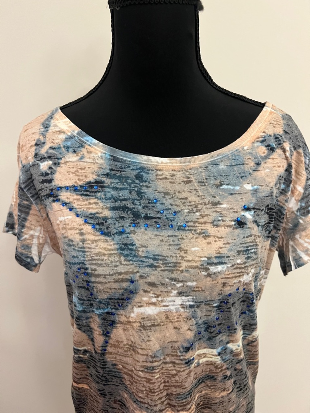 Cache Blue and Tan Scoop Neck Short Sleeve Top - Picture 6 of 7